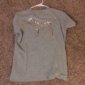 Grey dog tee